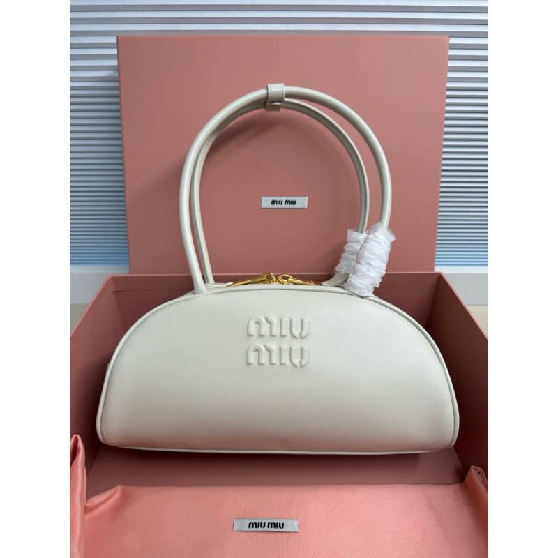 Miu Miu Beau leather bag