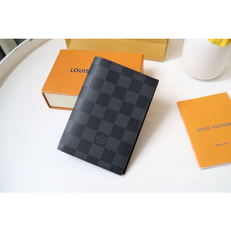 N64411  Passport cover 