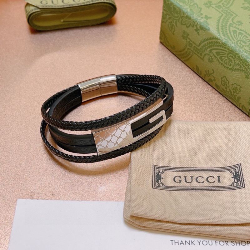 Gucci Silver and leather Bracelet