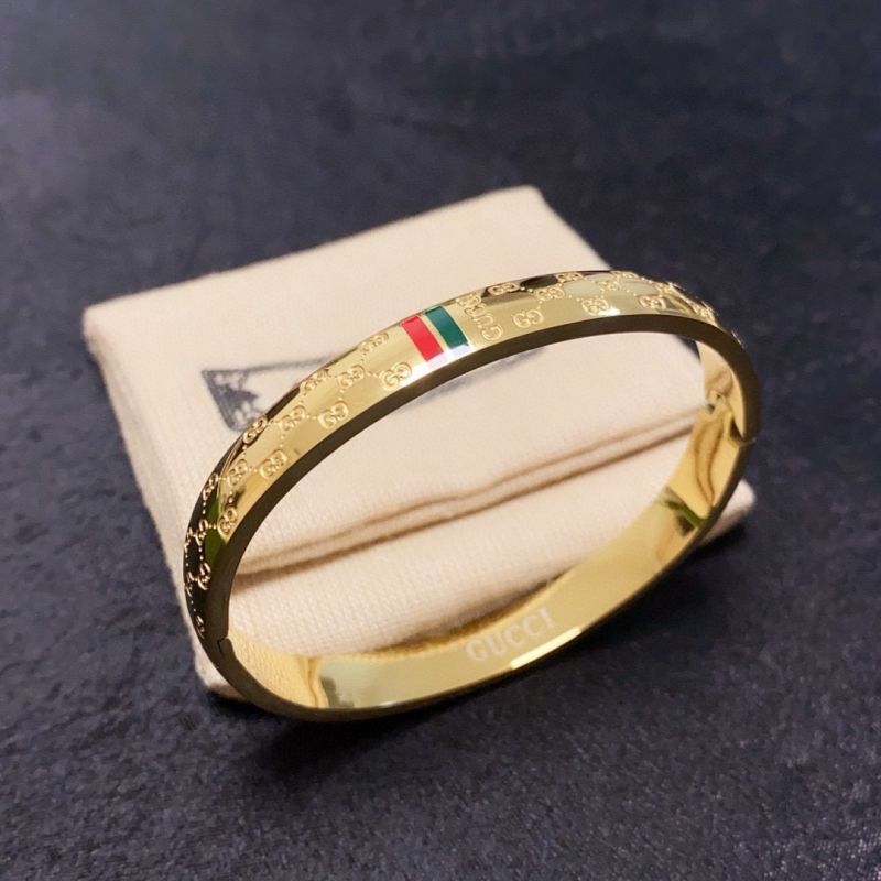 Gucci Gold Bangle